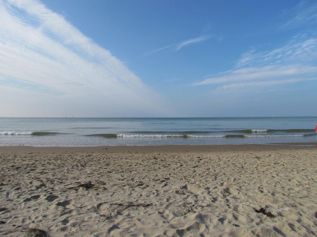 Bed & Breakfast Het Zilte Zand - Luxe Ontbijt - Gratis Parking - Westende Middelkerke Dış mekan fotoğraf